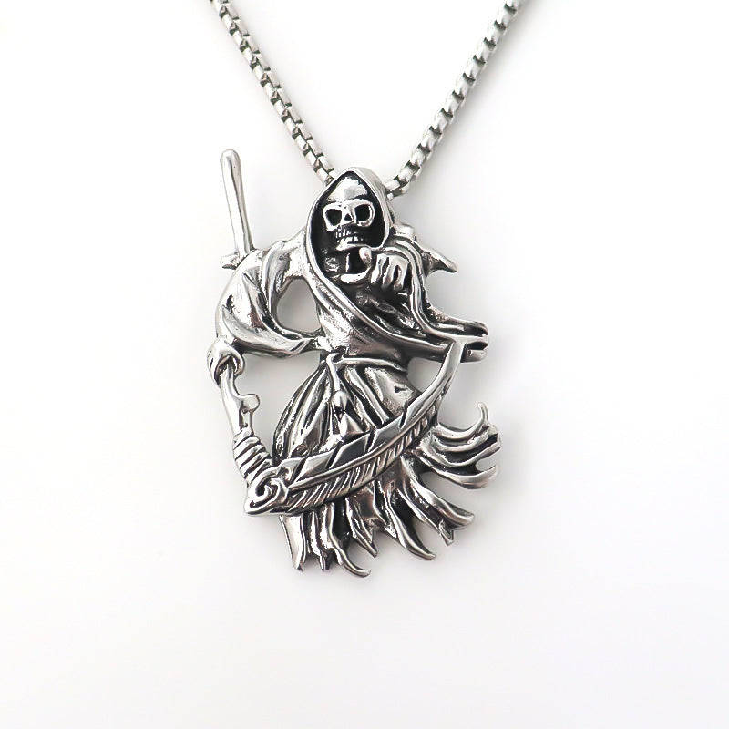 Wholesale Domineering Skull Death Pendant Retro  Necklace