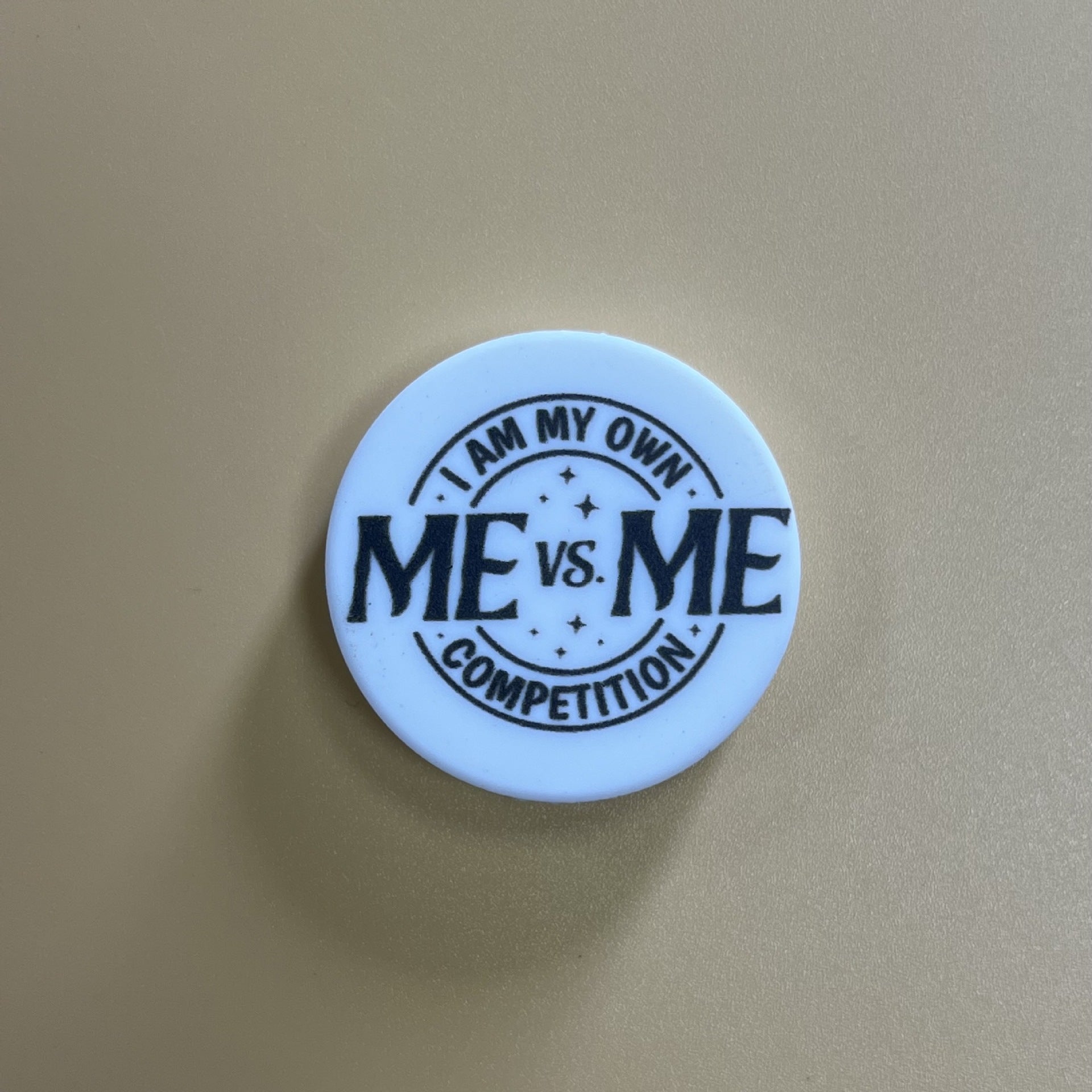 Wholesale of 3PCS English Silicone Printed Beads