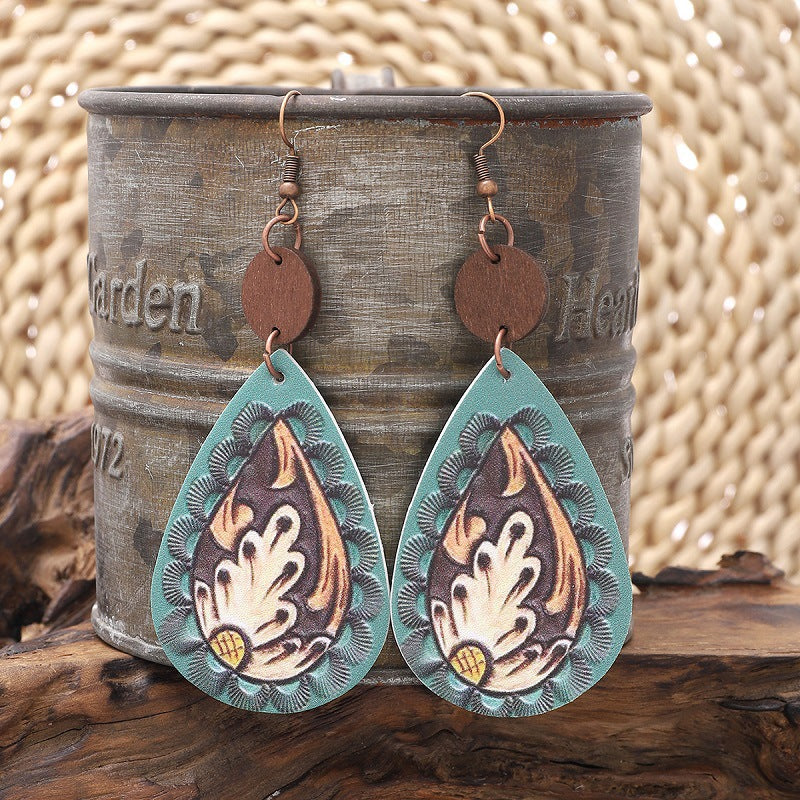 Wholesale Cactus-patterned leather earrings