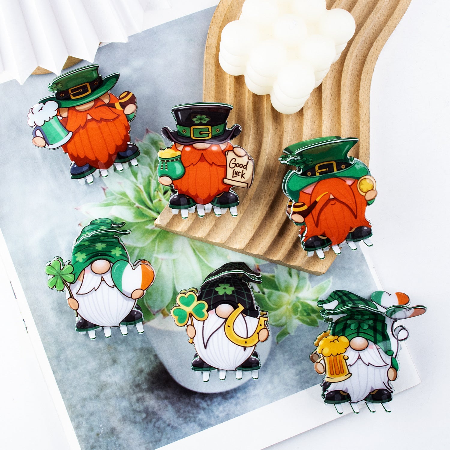 Wholesale St. Patrick's Day Green Old Dwarf Shamrock Pvc 6cm Hair Clip