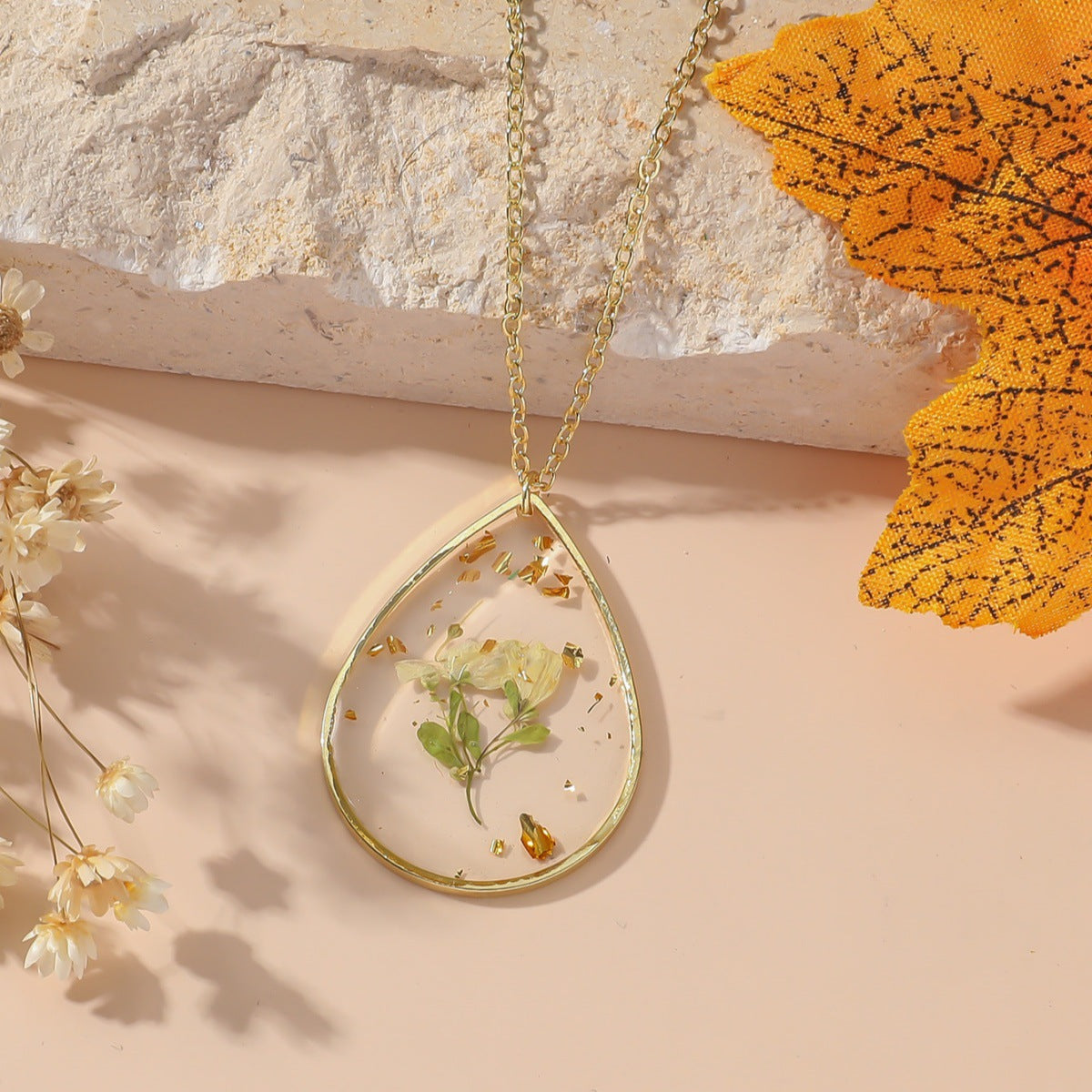 Wholesale Personalized Fashion All-match Niche Design Immortal Dried Flower Long Necklace