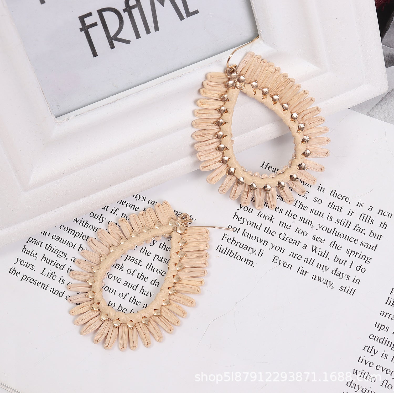 Wholesale Bohemian Hand Woven Geometric Raffia Vintage Earrings