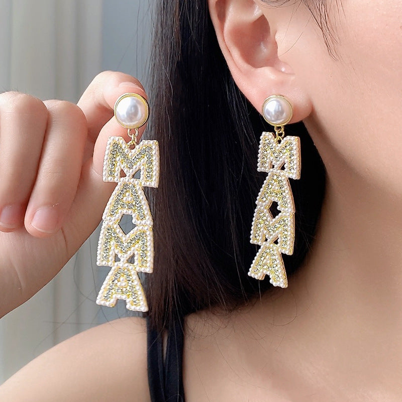 Wholesale Mother' s Day Creative Letter  Diamond Pearl Earrings Luxury Earrings