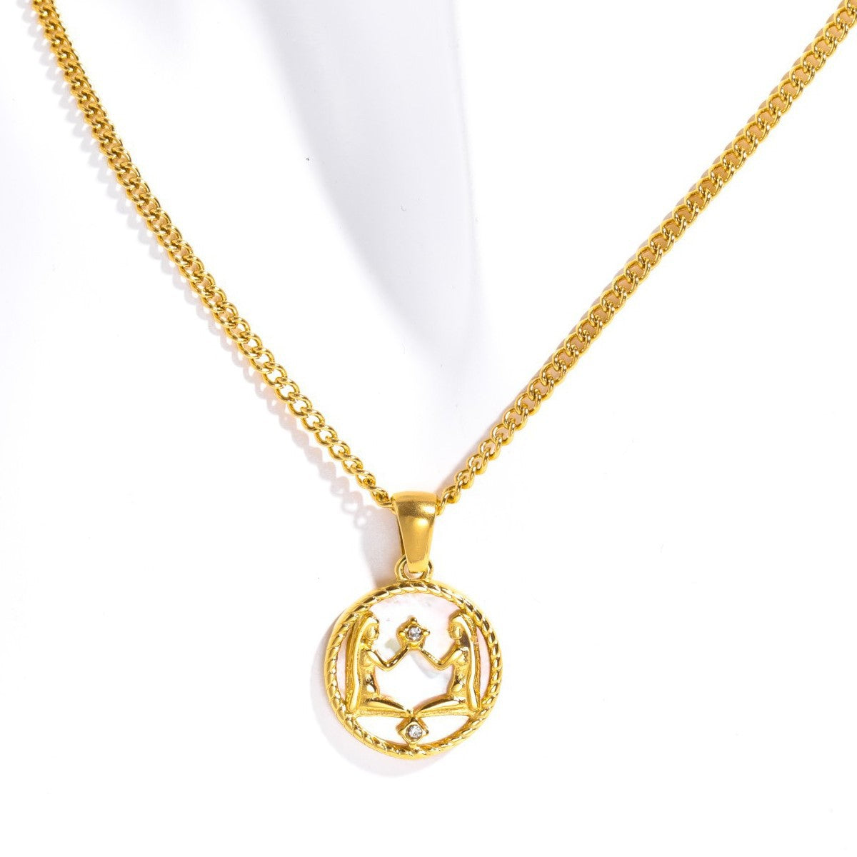 Wholesale Stylish 12 Zodiac Signs Coin Pendant Necklace Stainless Steel Gold Plated Fashion Accessory