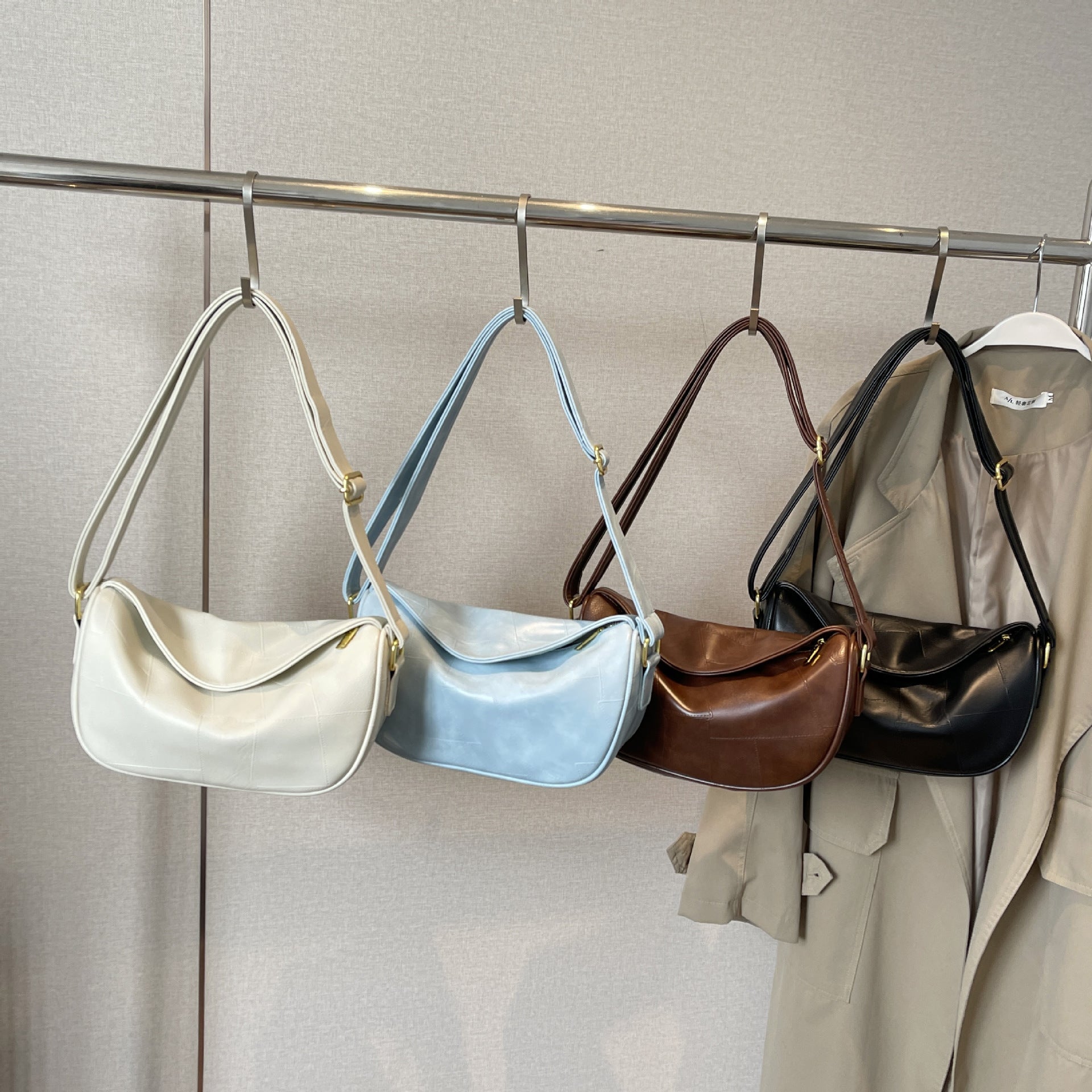 Wholesale Versatile Shoulder Bag Crossbody Bag
