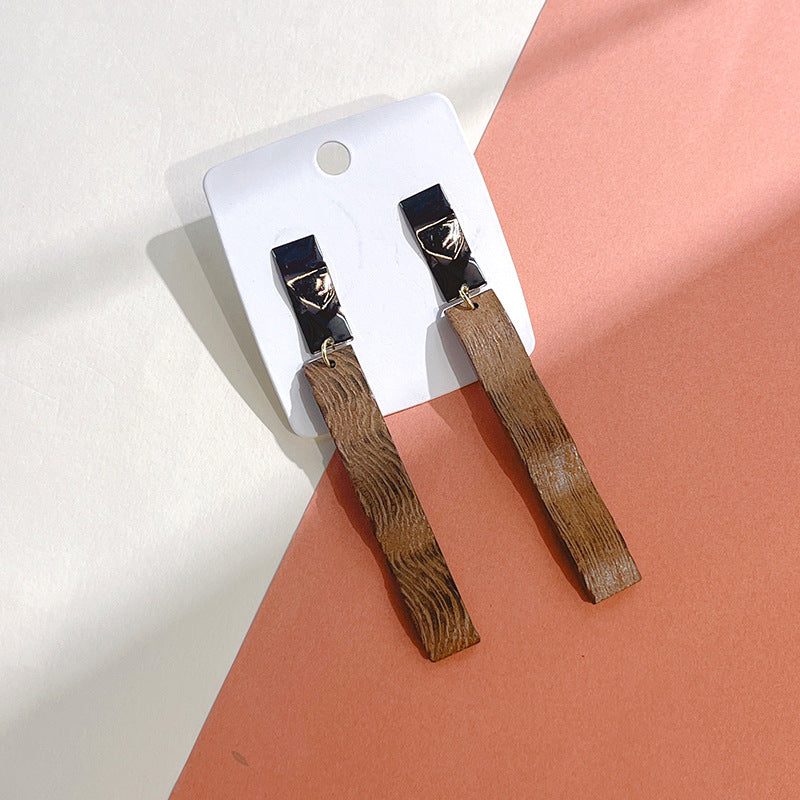 Wholesale Water droplet shaped geometric wooden earrings