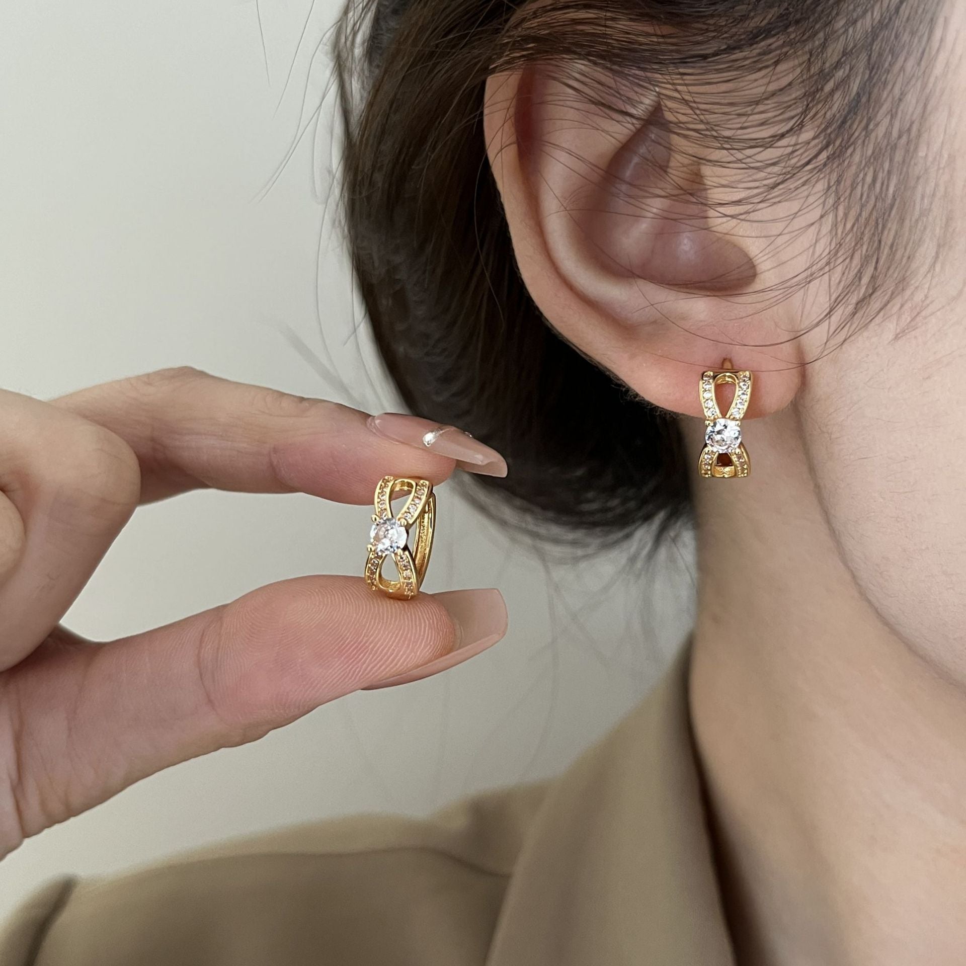Wholesale Zircon Bow Earrings,  Niche Design