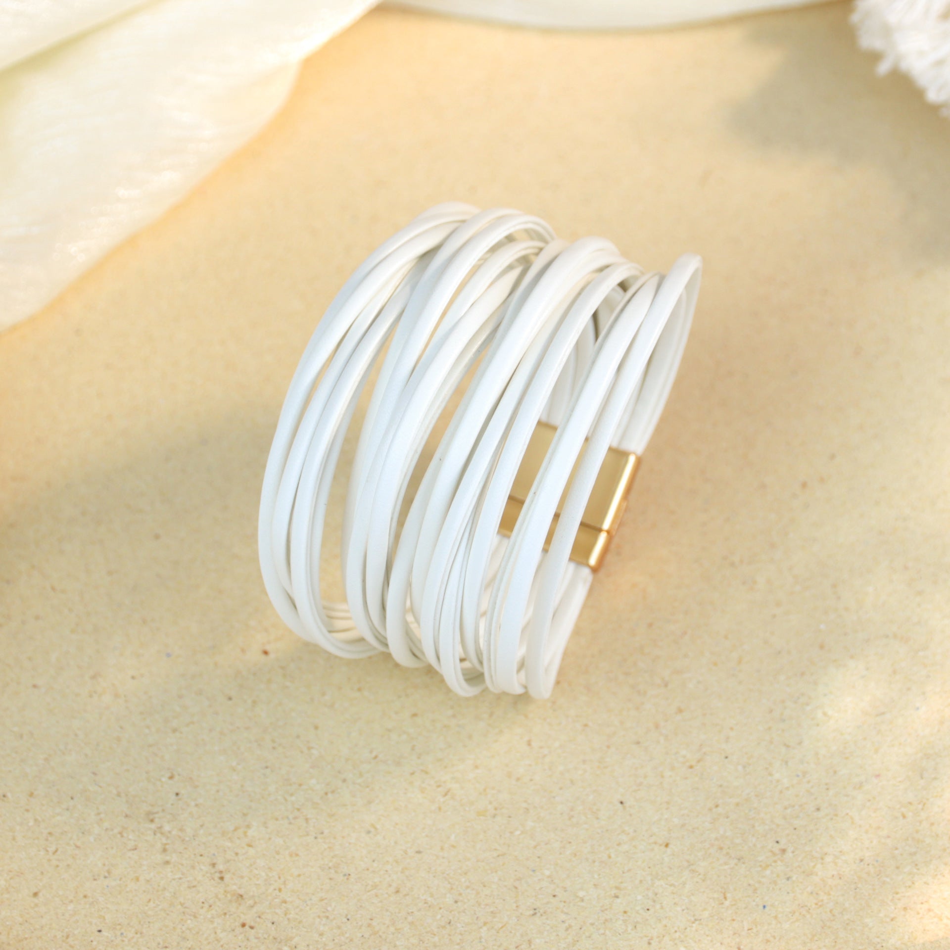 Wholesale Multi-layered gradient color-blocking magnetic clasp Layered Bracelet Set