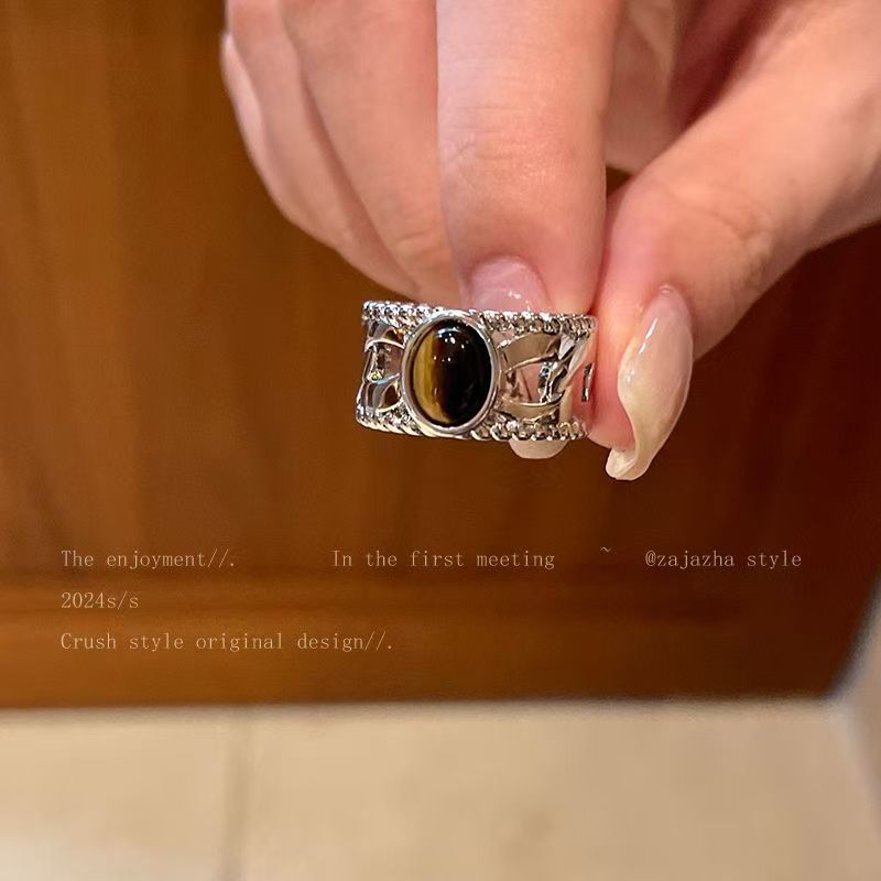 Wholesale Maillard Tiger Eye Stone Open Adjustable Ring Vintage Heavy Oval Ring