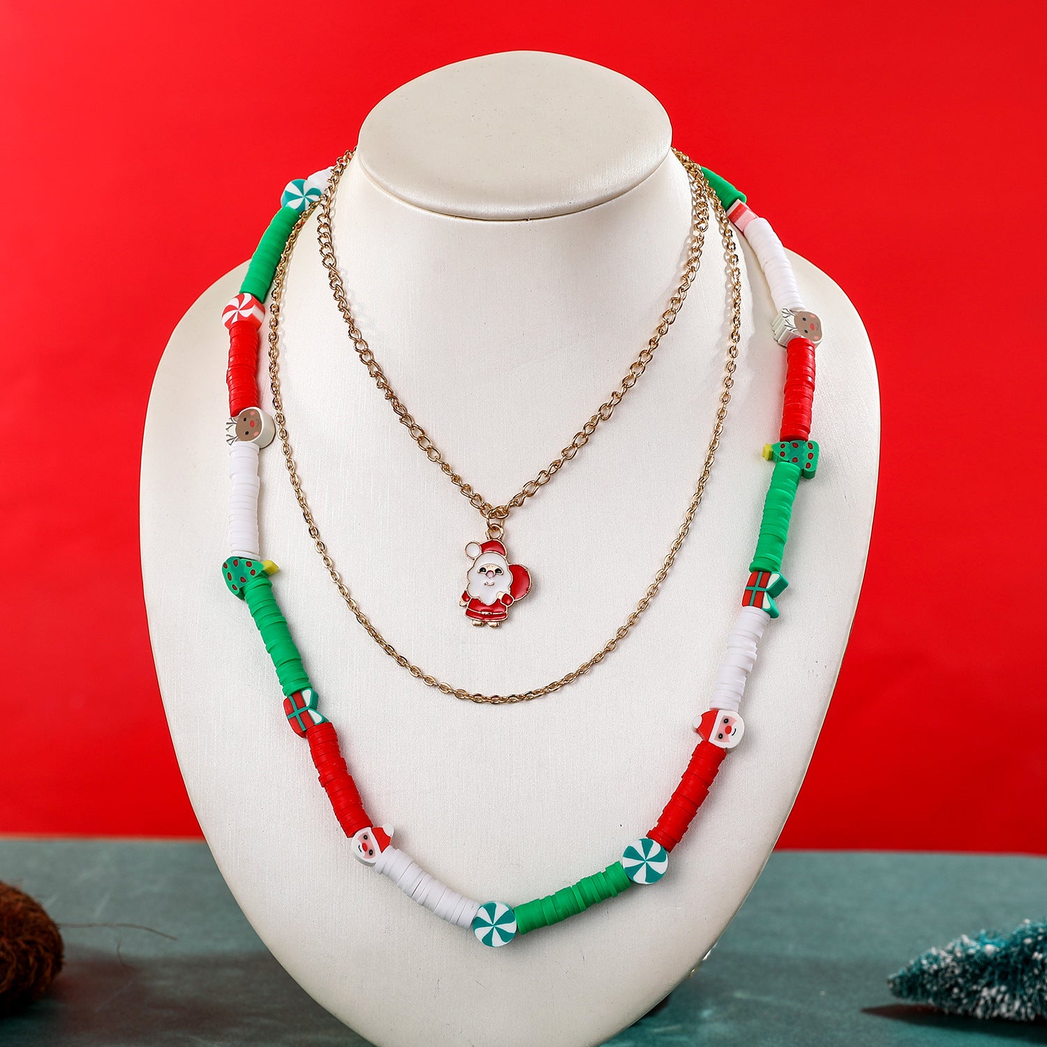 Wholesale Christmas Reindeer Soft y Beaded Choker Necklace Multi Layer Bell Pendant Fashion Layering Jewelry Gift