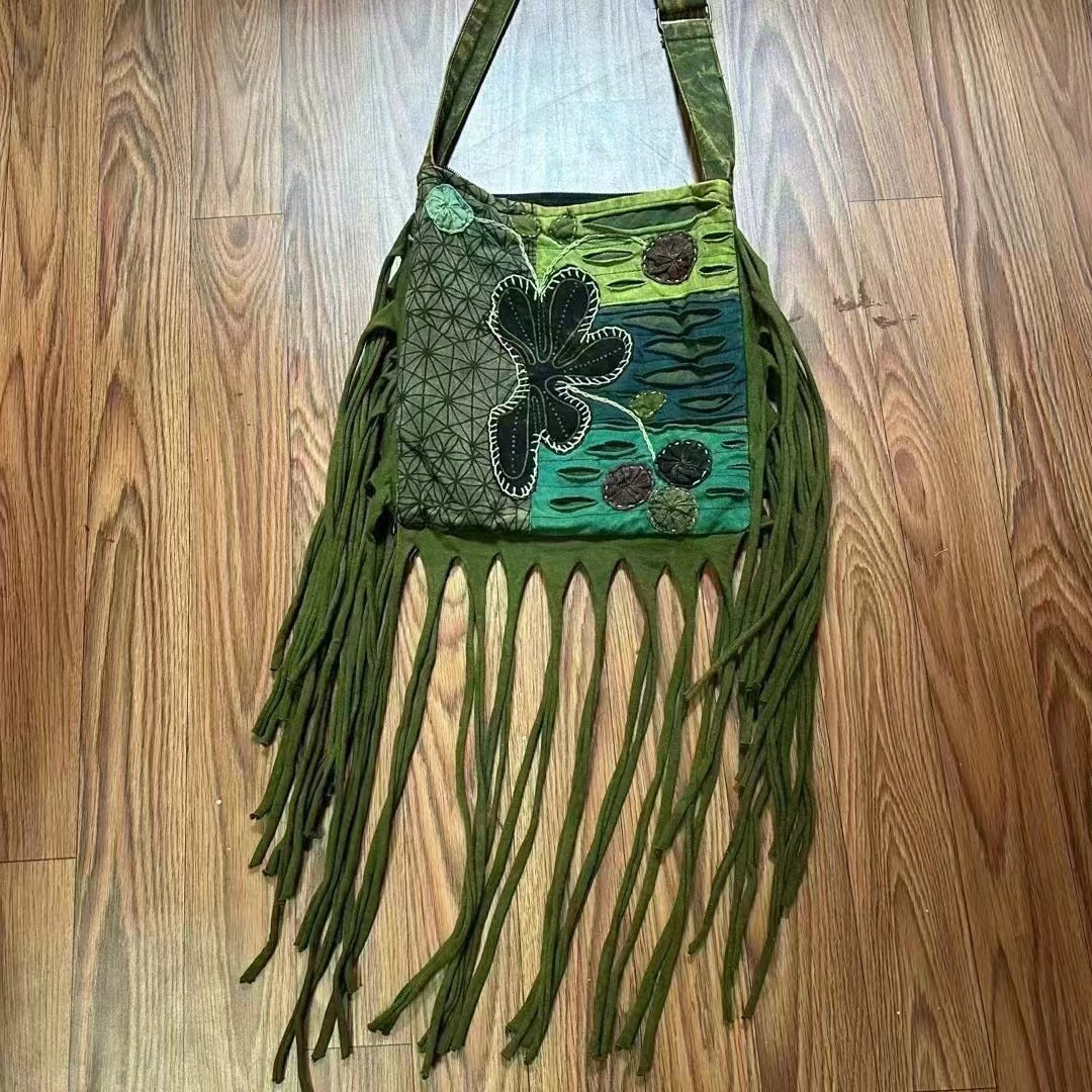 Wholesale Hippie Wasteland Style Bohemian Ethnic Style Niche Tassel Crossbody Shoulder Bag
