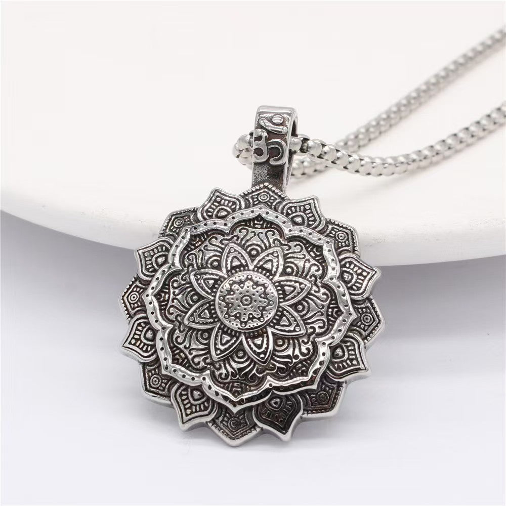Wholesale Vintage Eagle Wings Alloy Pendant Necklace