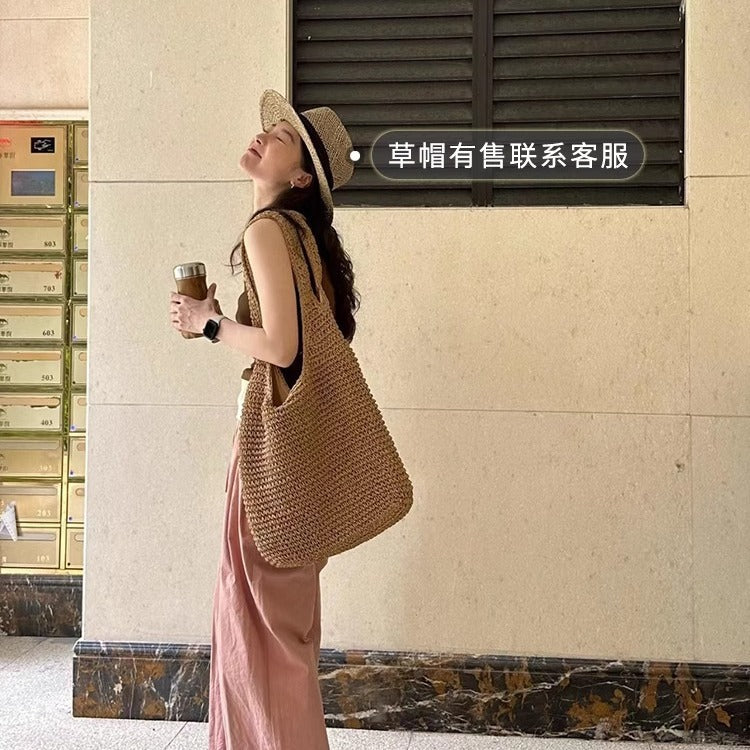 Wholesale One-shoulder large capacity messenger straw bag canvas bag woven bag