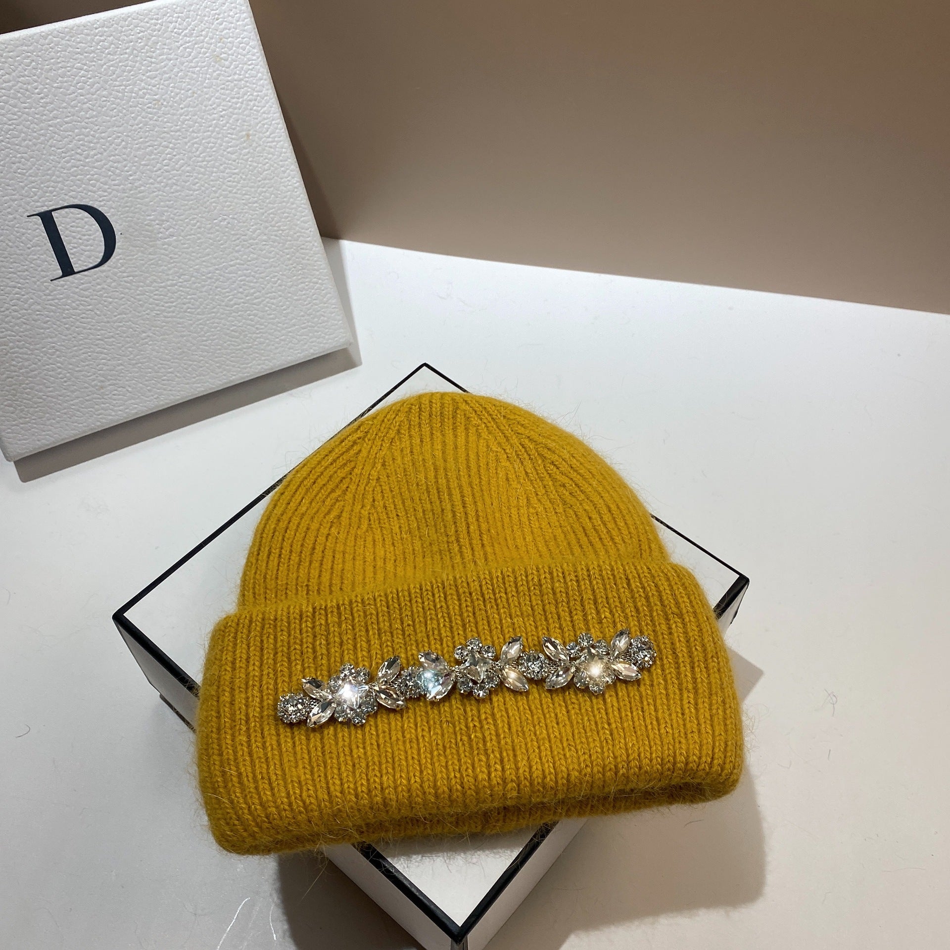 Wholesale Fashion Diamond Rabbit Fur Knitted Hat