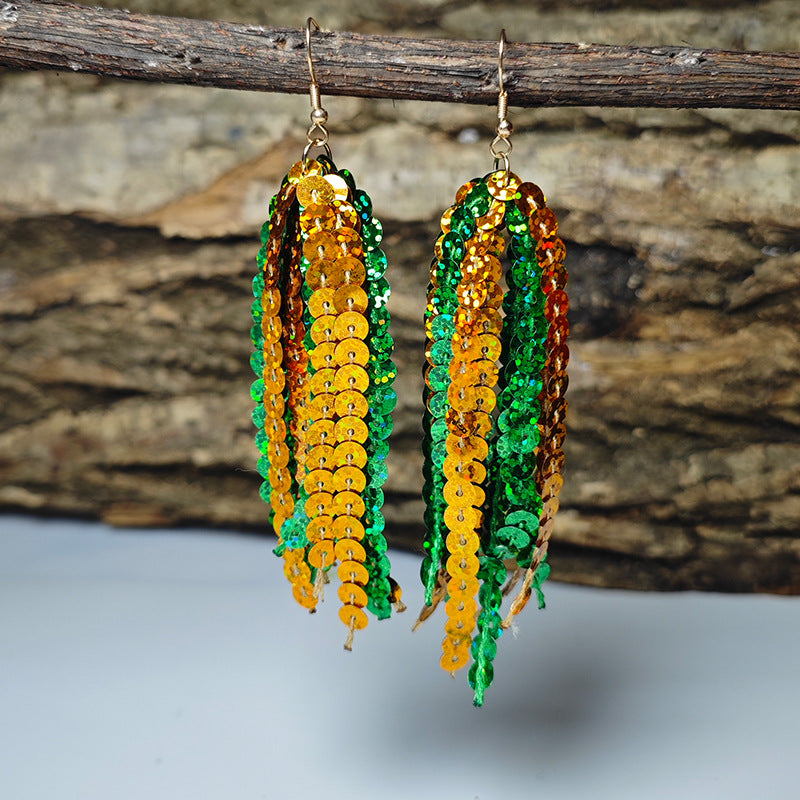 Wholesale Shiny Laser Green Sequin Round Tassel San Patrick Atmosphere Earrings