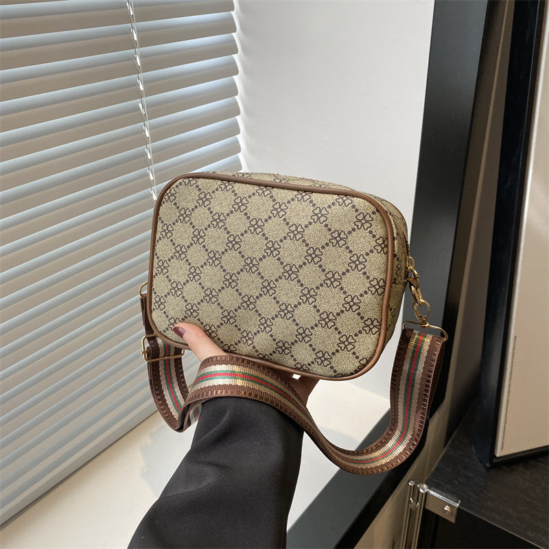 Wholesale Trendy Simple Casual Crossbody Shoulder Bag