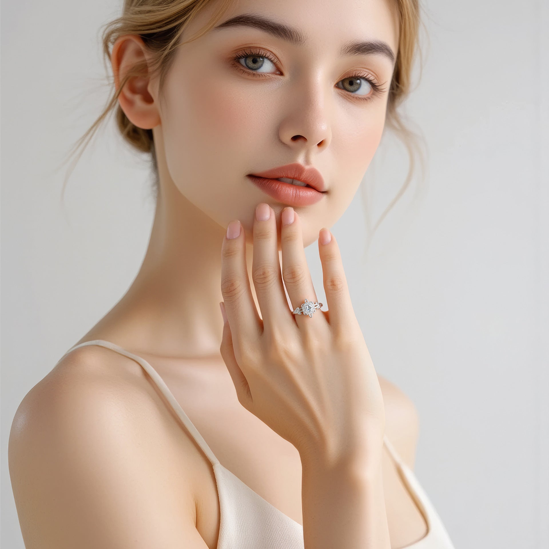 Wholesale Ring for women with a unique light luxury niche