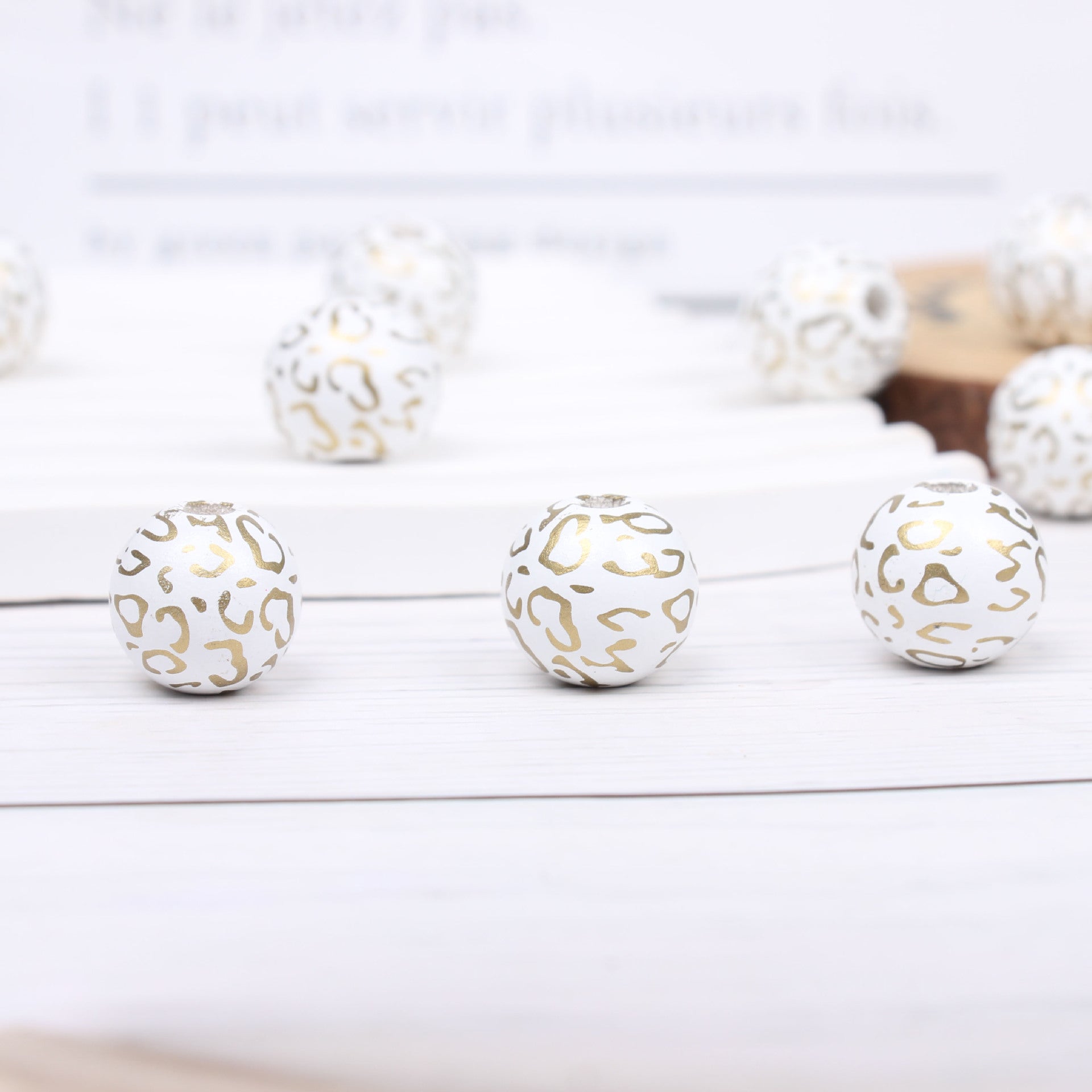 Wholesale 20pcs 16mm Leopard Pattern Wooden Bead Set