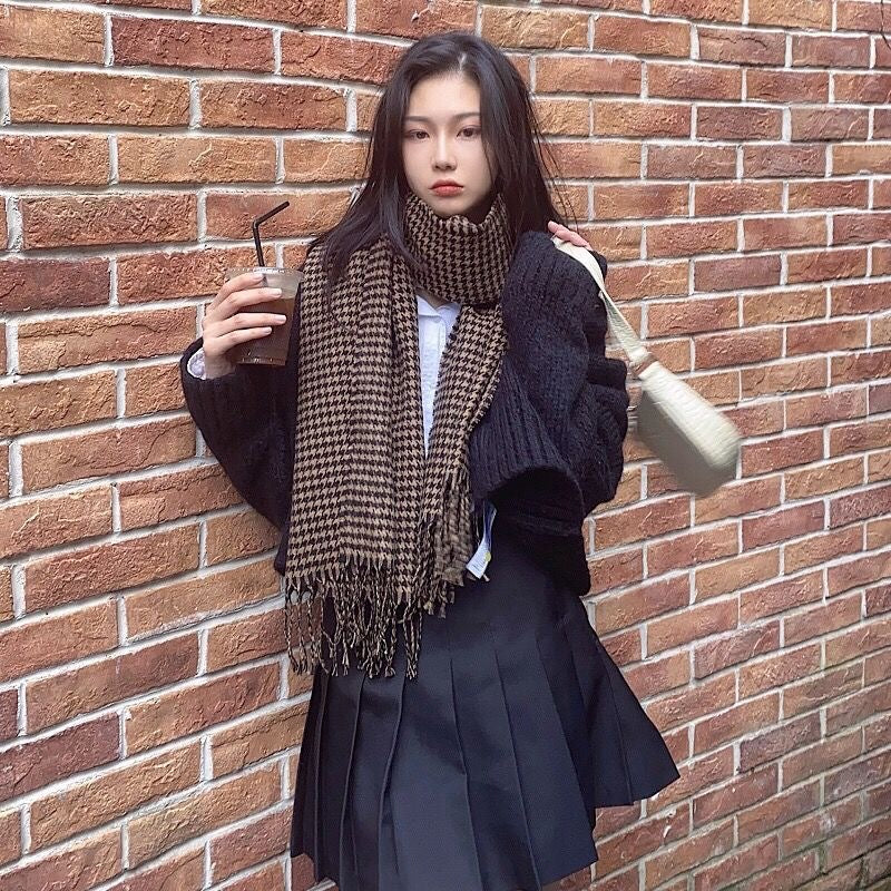 Wholesale Thickened Imitation Cashmere Thousand Bird Pattern Scarves