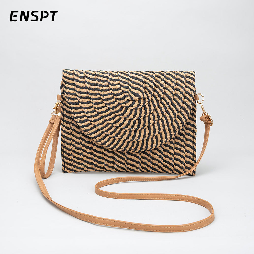 Wholesale Crossbody Hand-held Ethnic Style Summer Beach Tassel Straw Bag