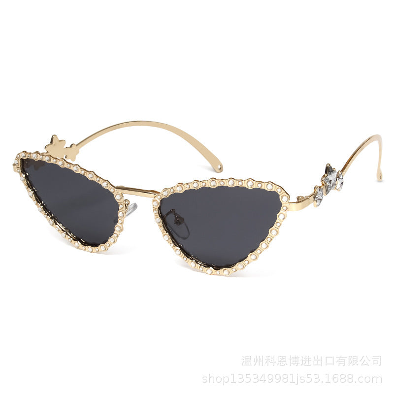 Wholesale Cat' s Eye Diamond Metal Pentagram Women Sunglasses