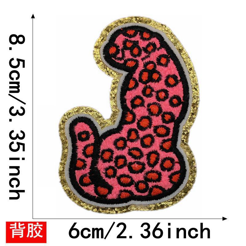 Wholesale Embroidered Patch Set Of 14 Decorative Fashion Accessory For Bags Clothing Gift Boutique Resale