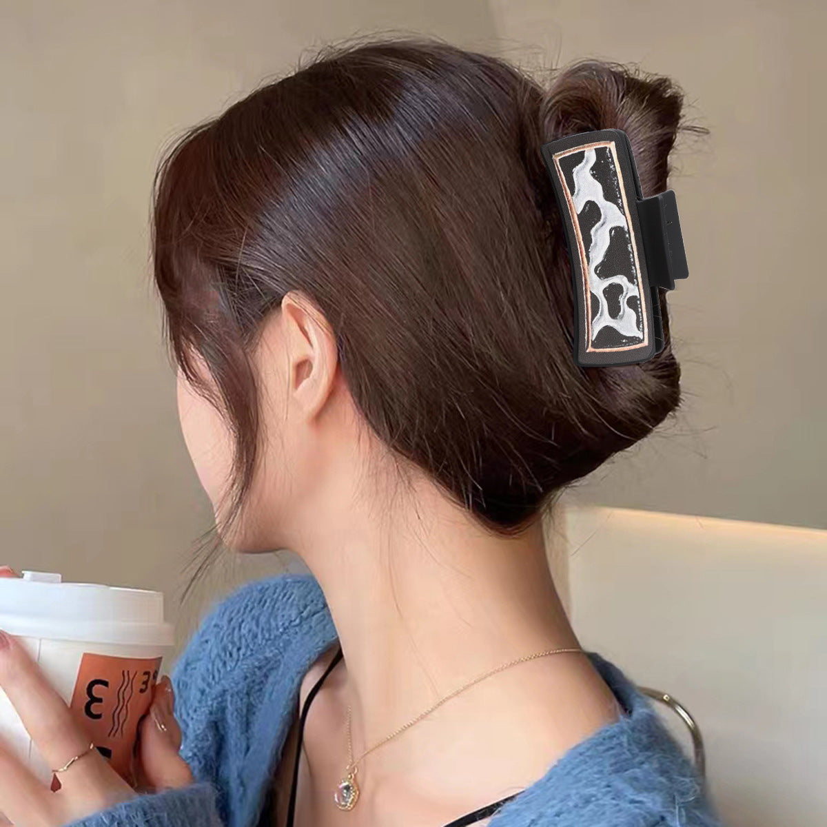 Wholesale Retro Sunflower Artificial Leather Shark Clip For Women Handmade Western Style Hair Accessory Gift