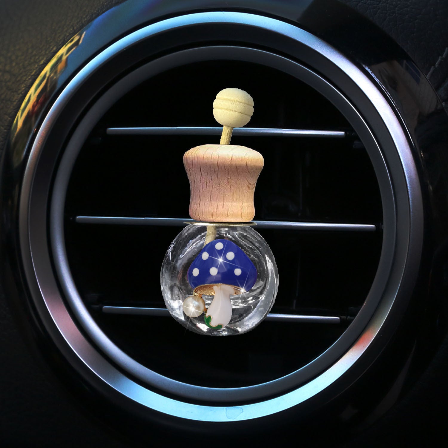 Wholesale car air vent decorative empty bottle volatile fragrance decorative ornaments