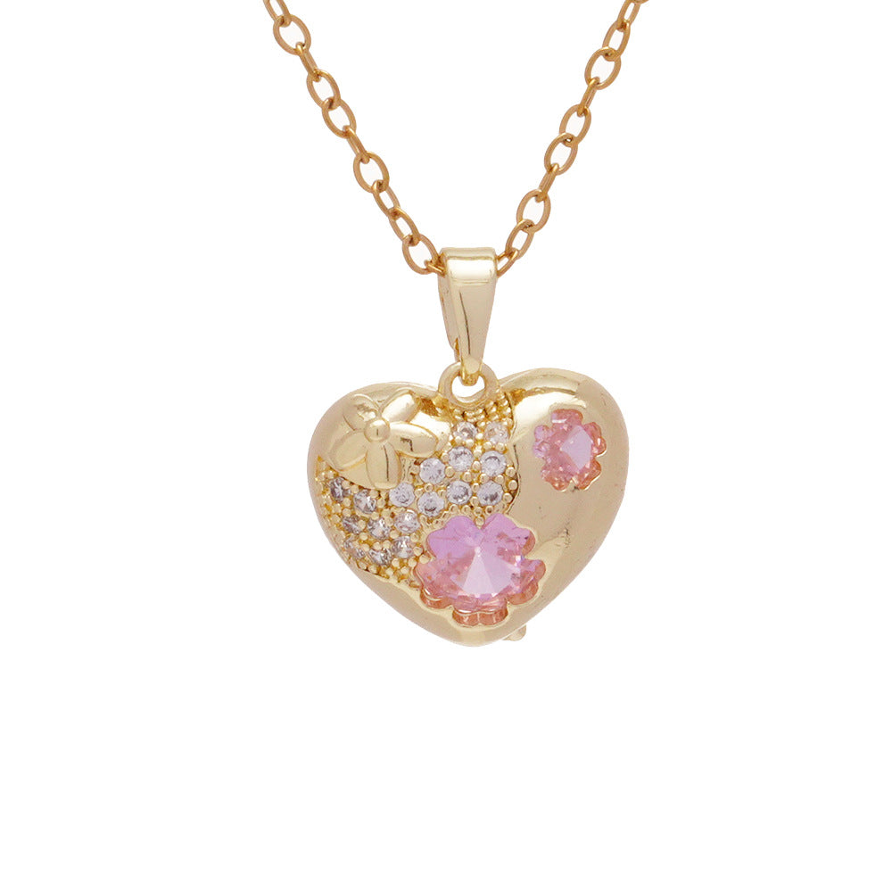Wholesale Luxury Heart Flower Niche Temperament  Necklace
