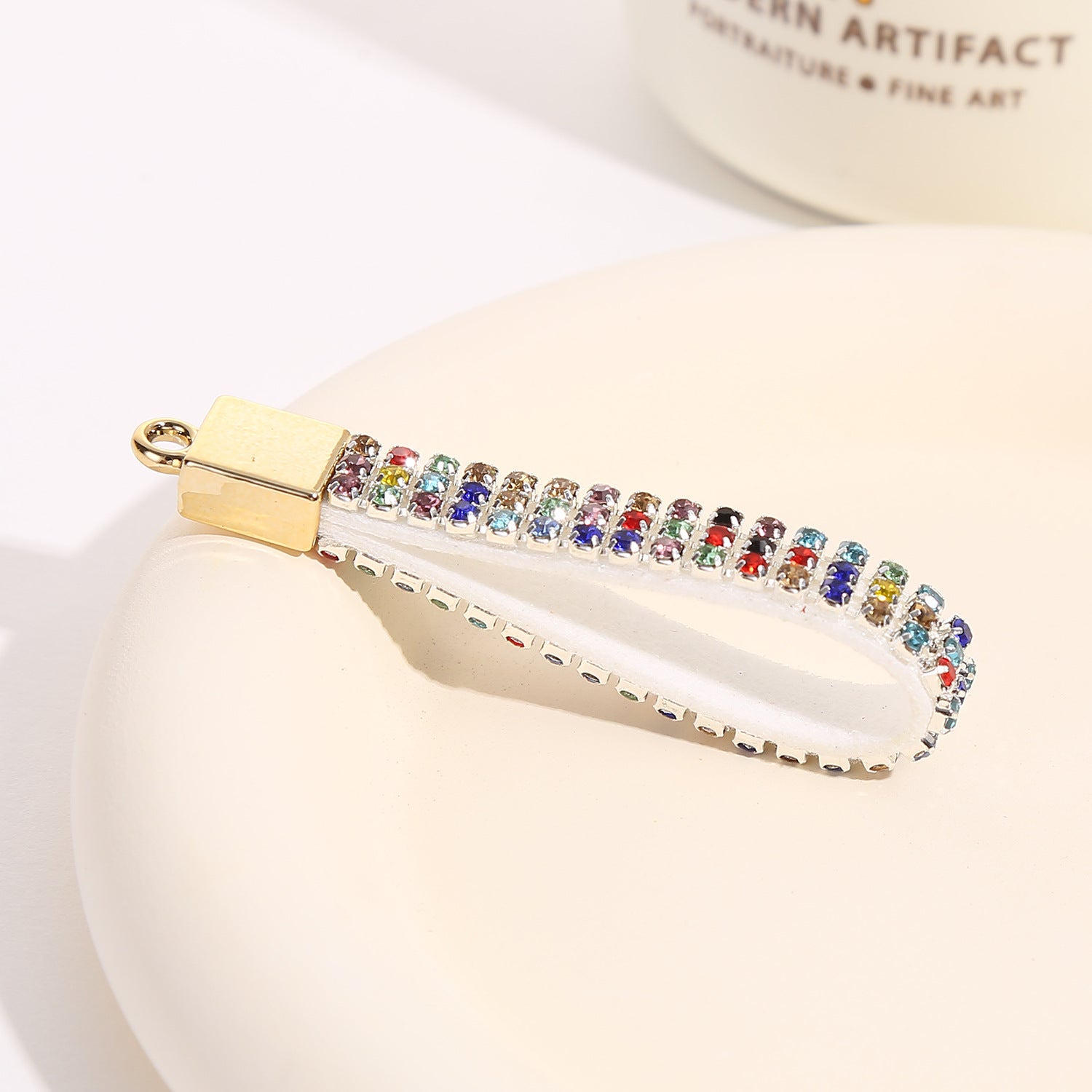 Wholesale Diamond-encrusted Keychain Accessories Diamond-encrusted Leather Rope Buckle Bag Accessories Fashion Exquisite Car Key Pendant