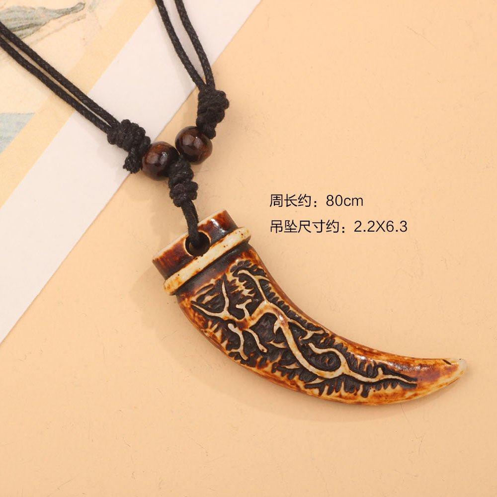 Necklace Ethnic Style  Men and Women's Collarbone Chain Shark Tooth Woolen Chain Ivory Necklace
