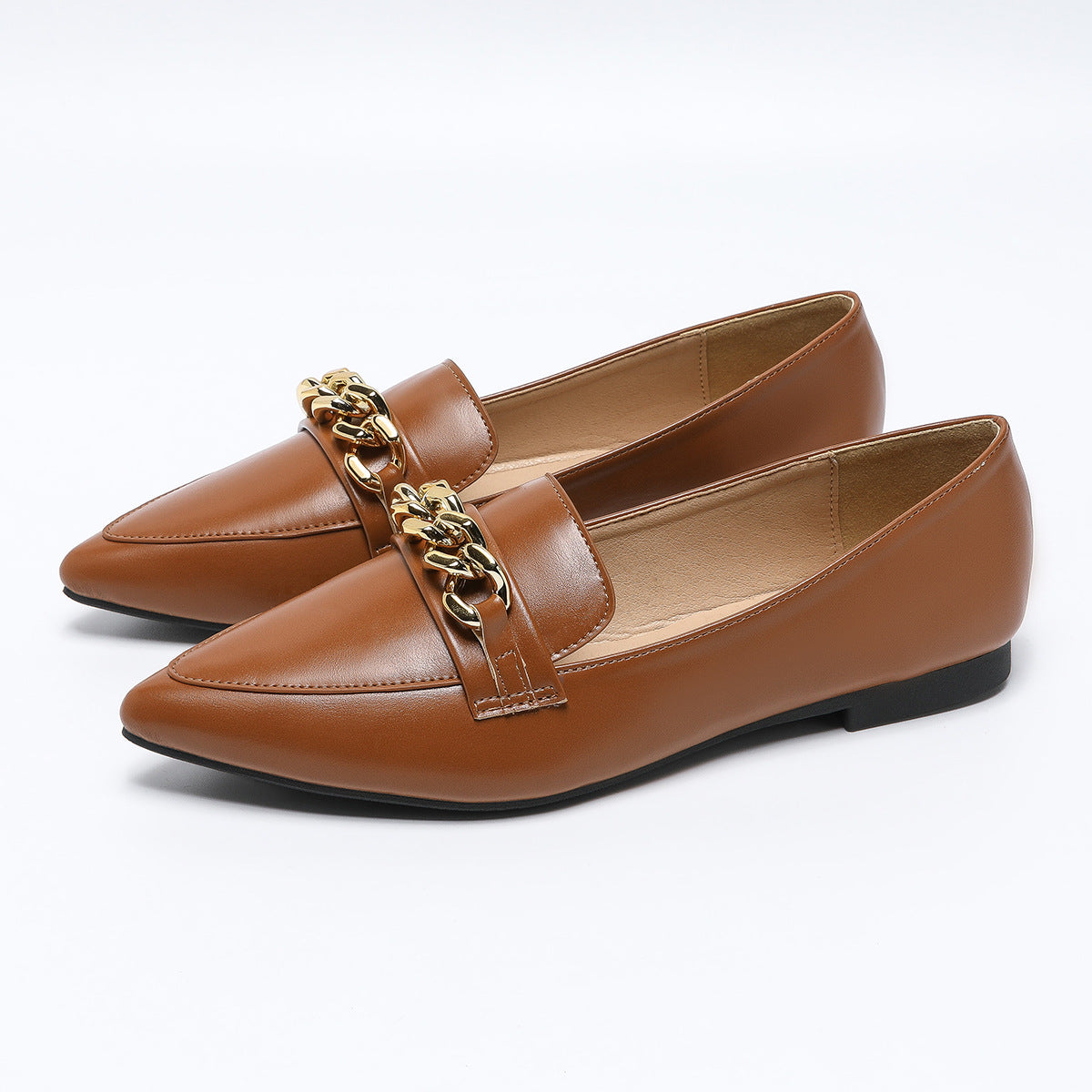 Zapatos de cuero pequeños de fondo plano puntiagudo