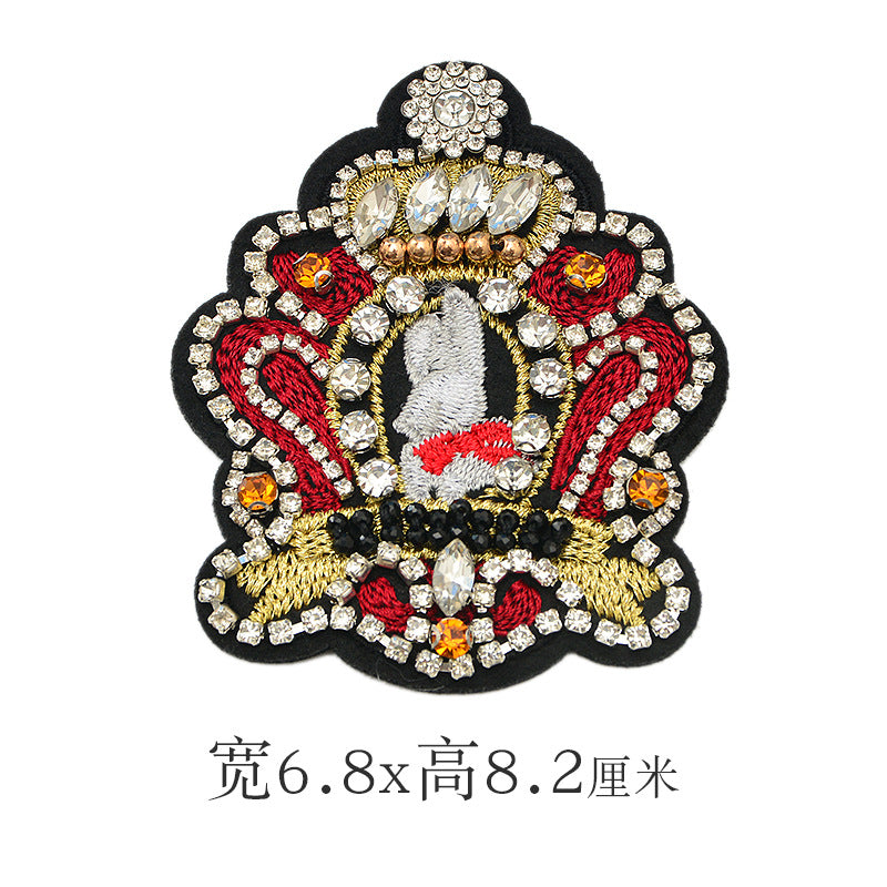 Wholesale Stylish Western College Embroidered Patches With Silver Bee And Lion Designs Acrylic Badges For Suits And School Uniforms