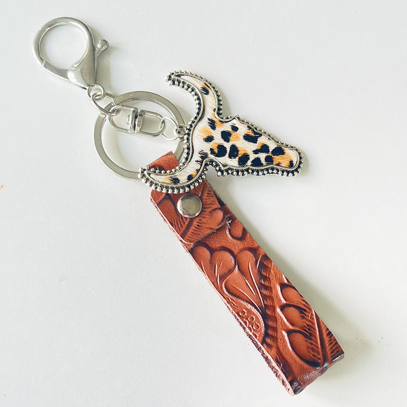 Wholesale Western style genuine leather keychain vintage brown pendant