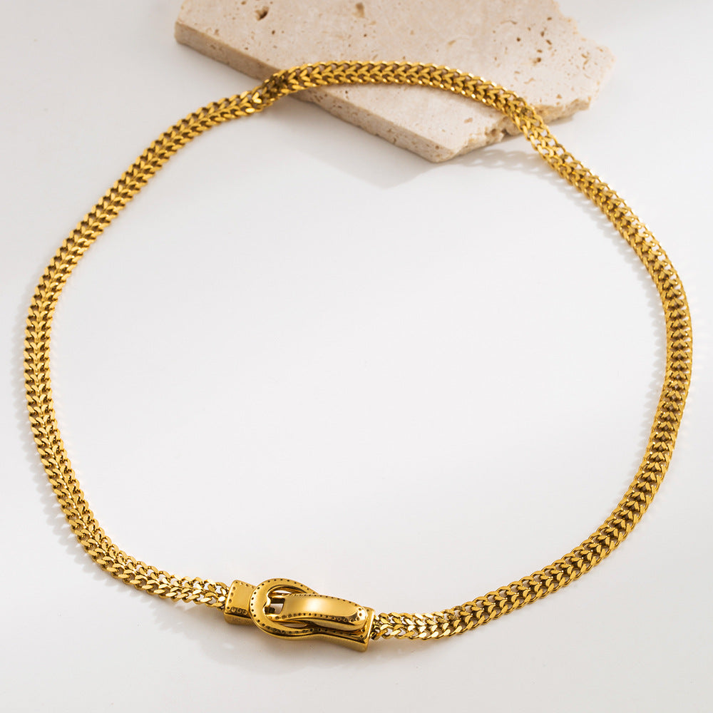 Wholesale Snake Bone Chain Necklace Zircon Pendant Electroplated Alloy Magnetic Clasp Women S Collarbone Jewelry Boutique Resale Gift