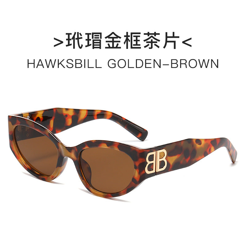 Wholesale Retro cat-eye high-end glasses