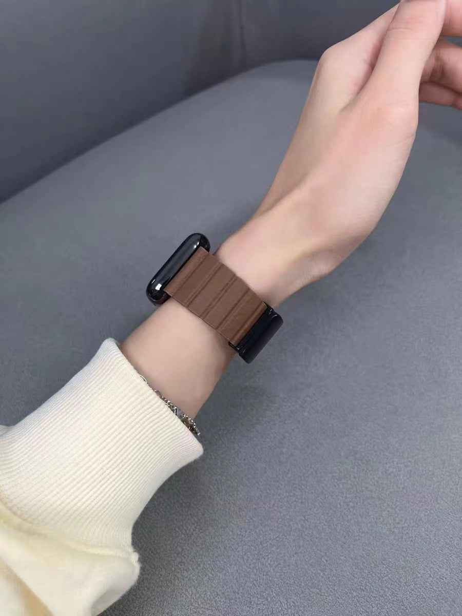 Wholesale Casual Style Thin Leather Magnetic Watch Strap