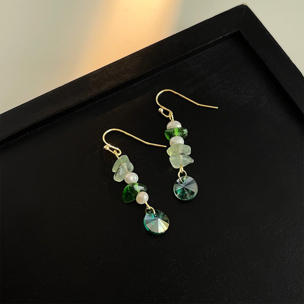 Wholesale Vintage emerald diverse shaped zircon earrings