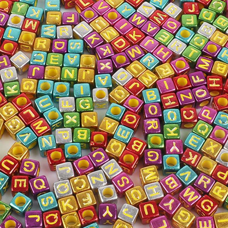 Wholesale 100pcs Acrylic Square Number English Alphabet Beads