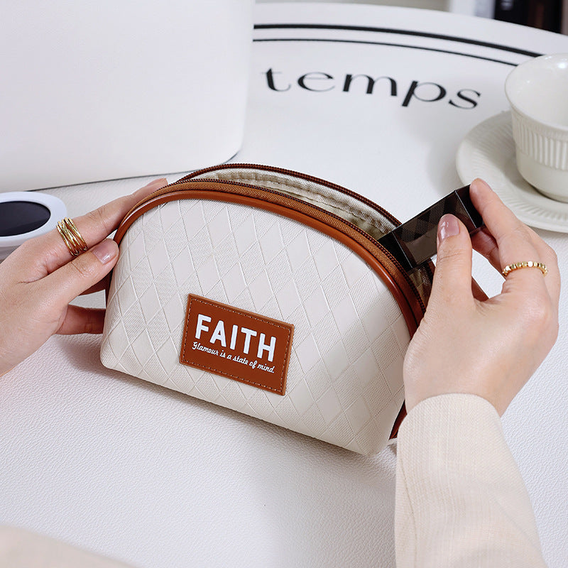 Wholesale Semicircle Portable Hand Held PU Cosmetic Bag