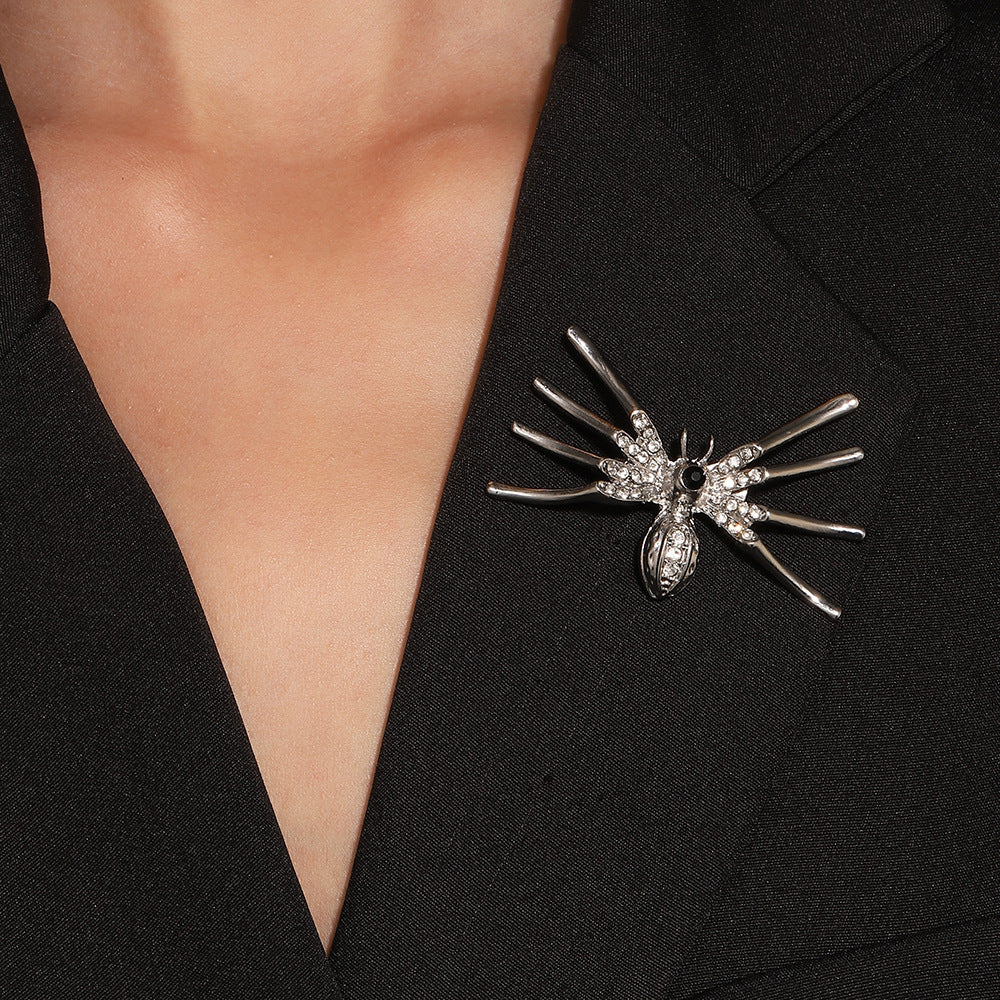 Wholesale Antique Silver Alloy Rhinestone  Brooch Pin  Gothic f Suit Jewelry Accessory