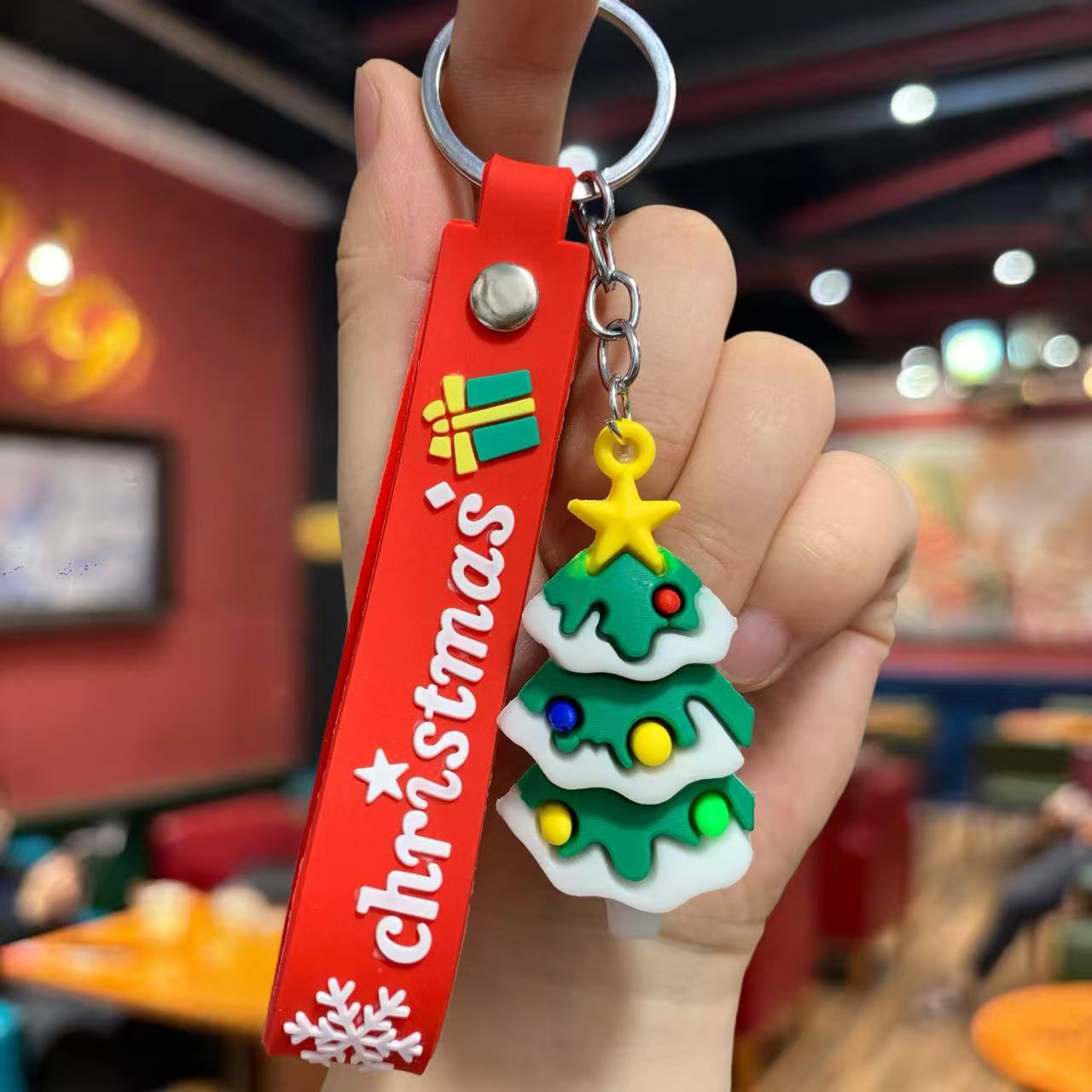 Wholesale Christmas keychain  gift pendant  Keychains
