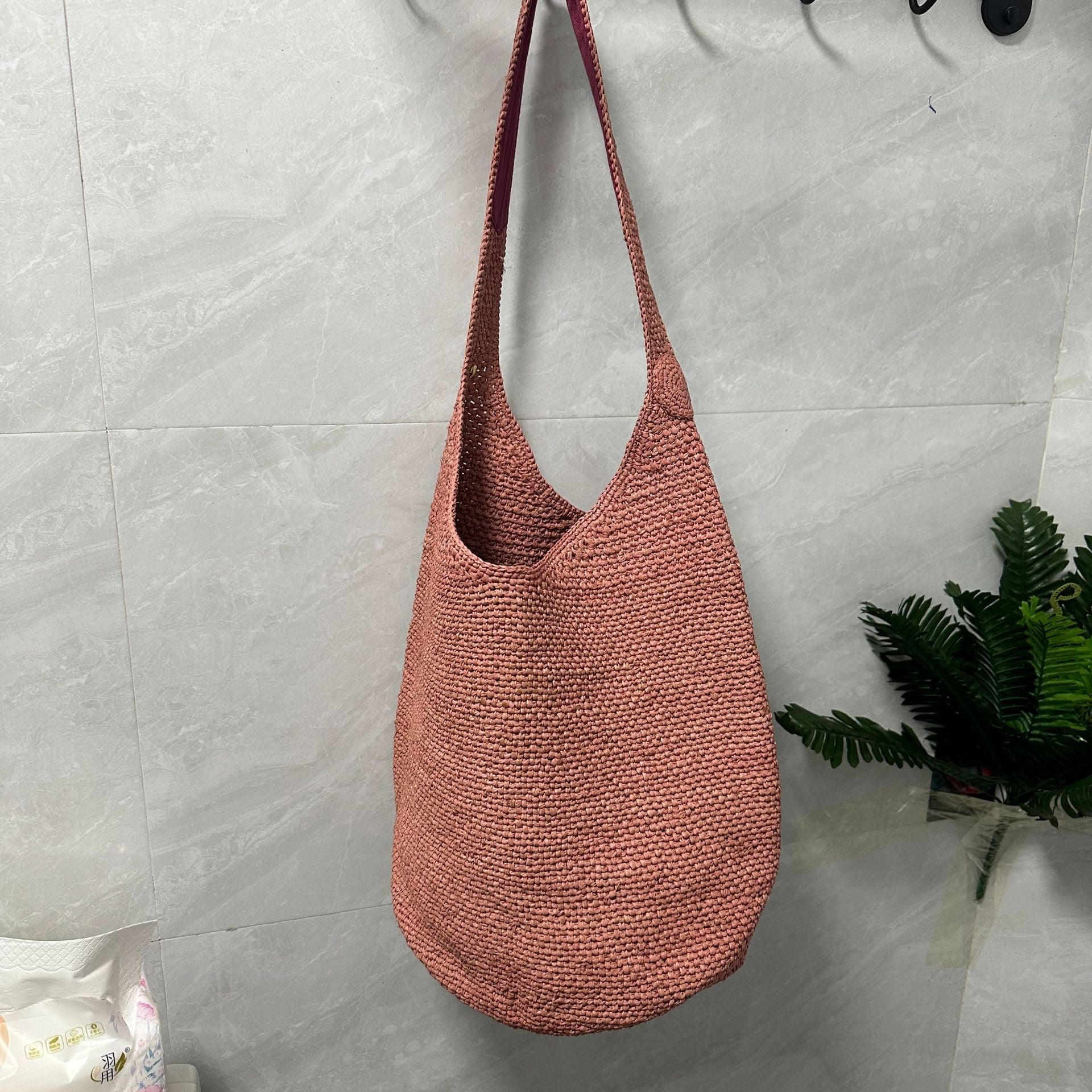 Wholesale Bucket Bag Hand-woven Raffia Shoulder Bag