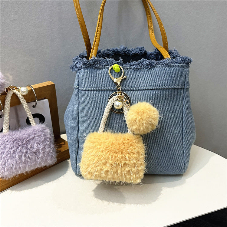 Wholesale Chanel style mini bag shape keychain cute plush pearl pendant car key chain