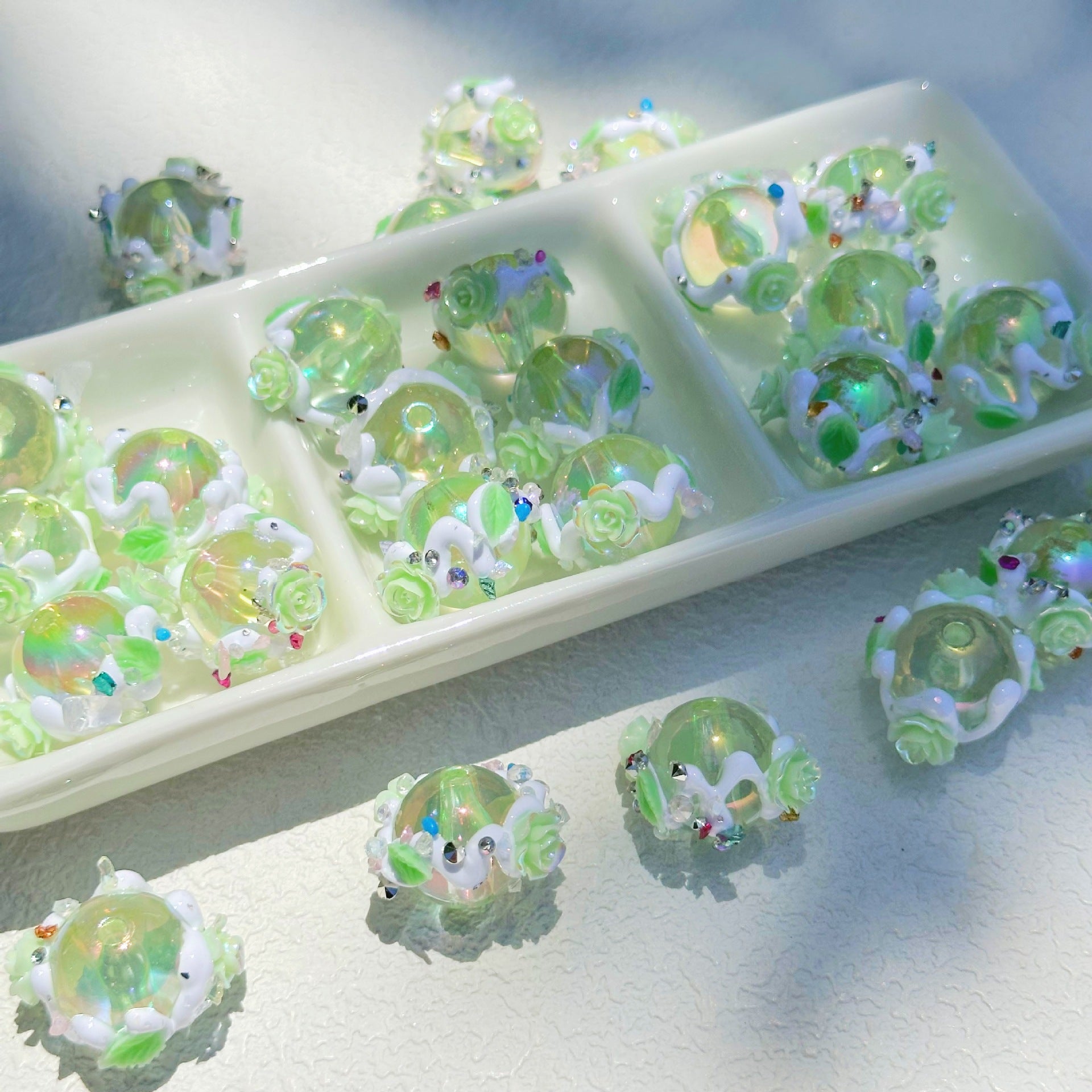 Wholesale 10pcs 3mm Diameter Diamond Girl Flower Series Hand-painted Beads