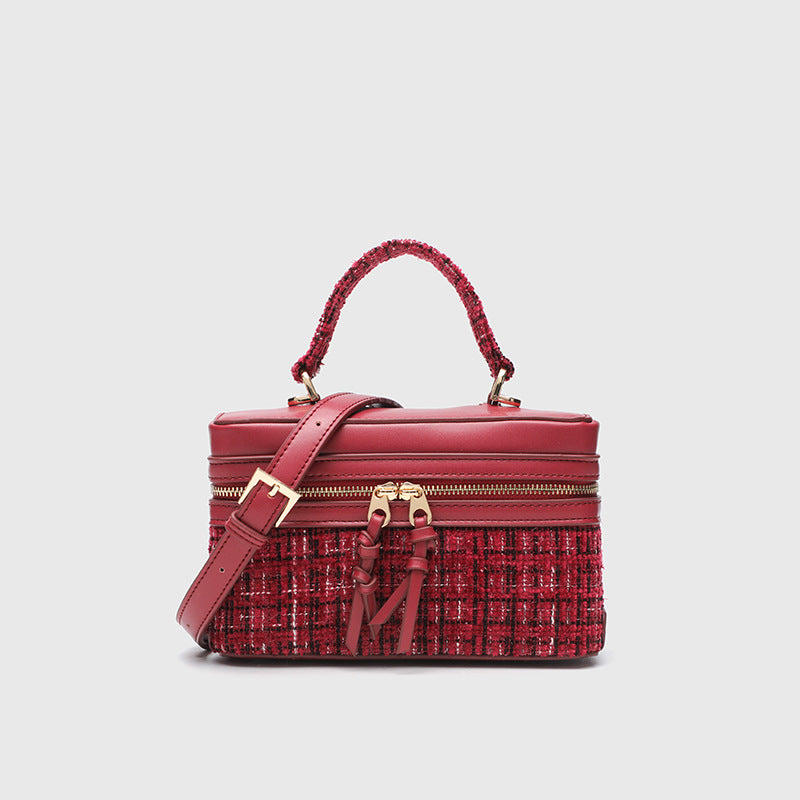 Wholesale Portable cosmetic bag, shoulder and crossbody handbag