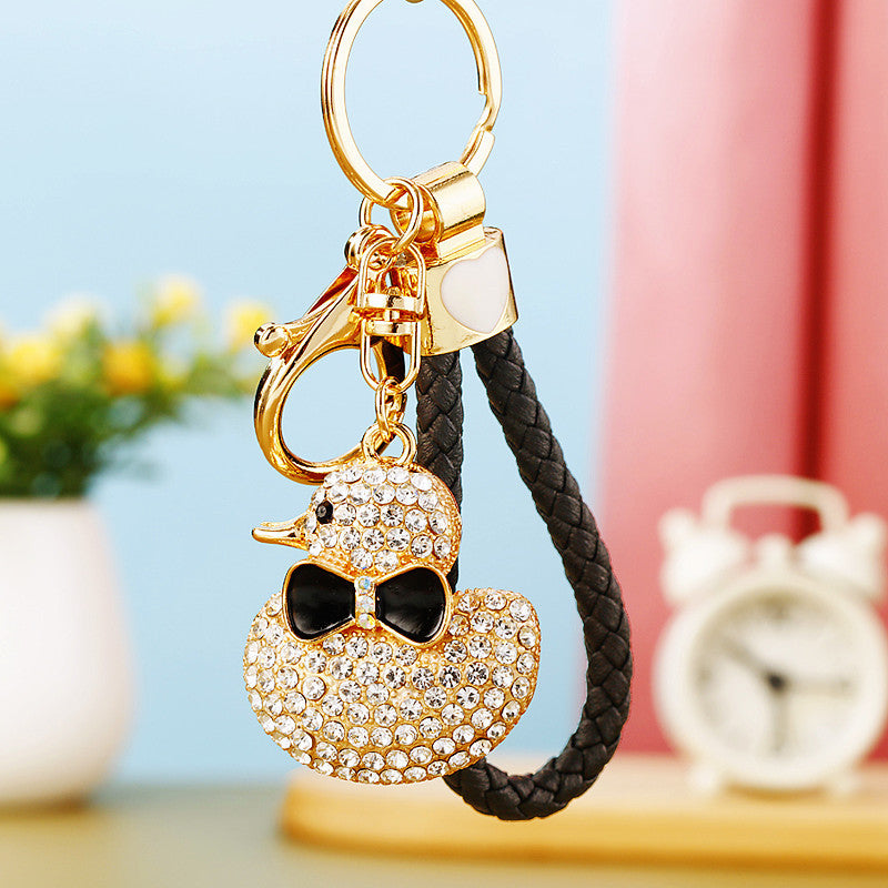 Wholesale Cute Crystal Studded Little Yellow Duck Car Keychain Bag Charm For Women Boutique Resale Decorative Accessory