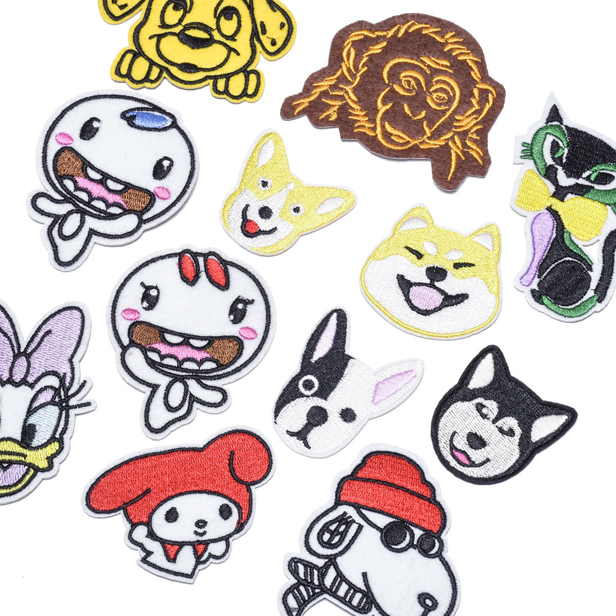 Wholesale Cute Cartoon Animal Embroidery Patches Cloth Set Of 12 For Clothing Repair And Decoration OLY Exclusive