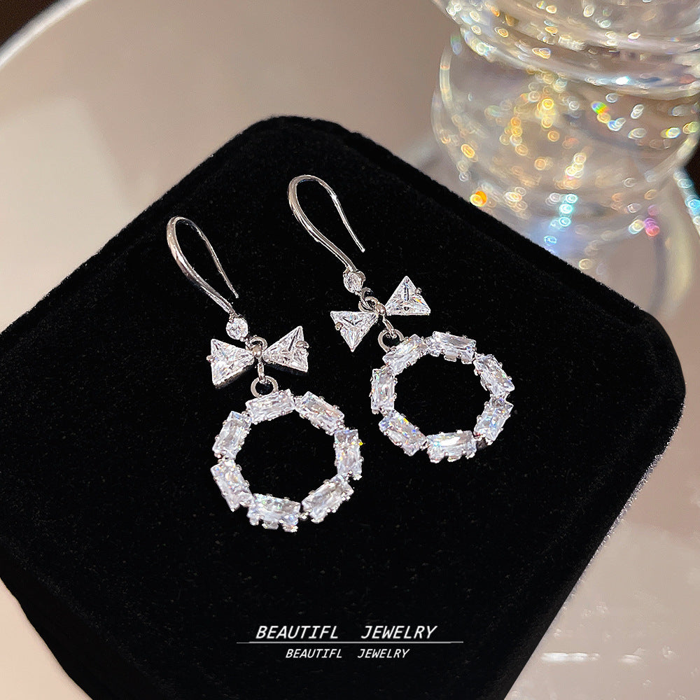 Wholesale Super Flash Zircon Ring Design Ear Hook Luxury Earrings