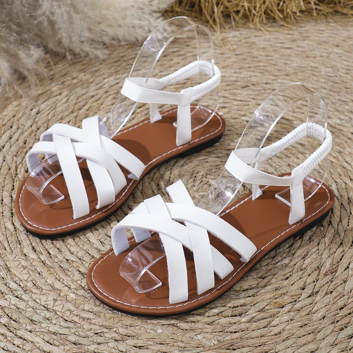 Wholesale Flat Fashionable Versatile Cross Roman Sandals